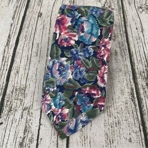 Vintage Etienne Aigner Tie Floral Necktie